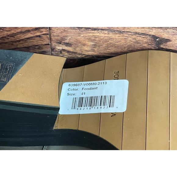 $1,800 NIB Bottega Veneta Leather Brown Heel Chelsea Boots Size 41(8) main image 8